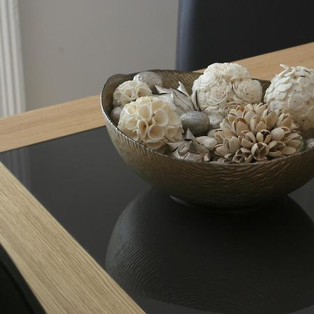 Chester Apartments Ngoại thất bức ảnh