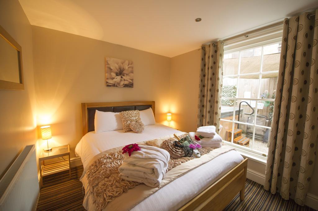 Chester Apartments Ngoại thất bức ảnh