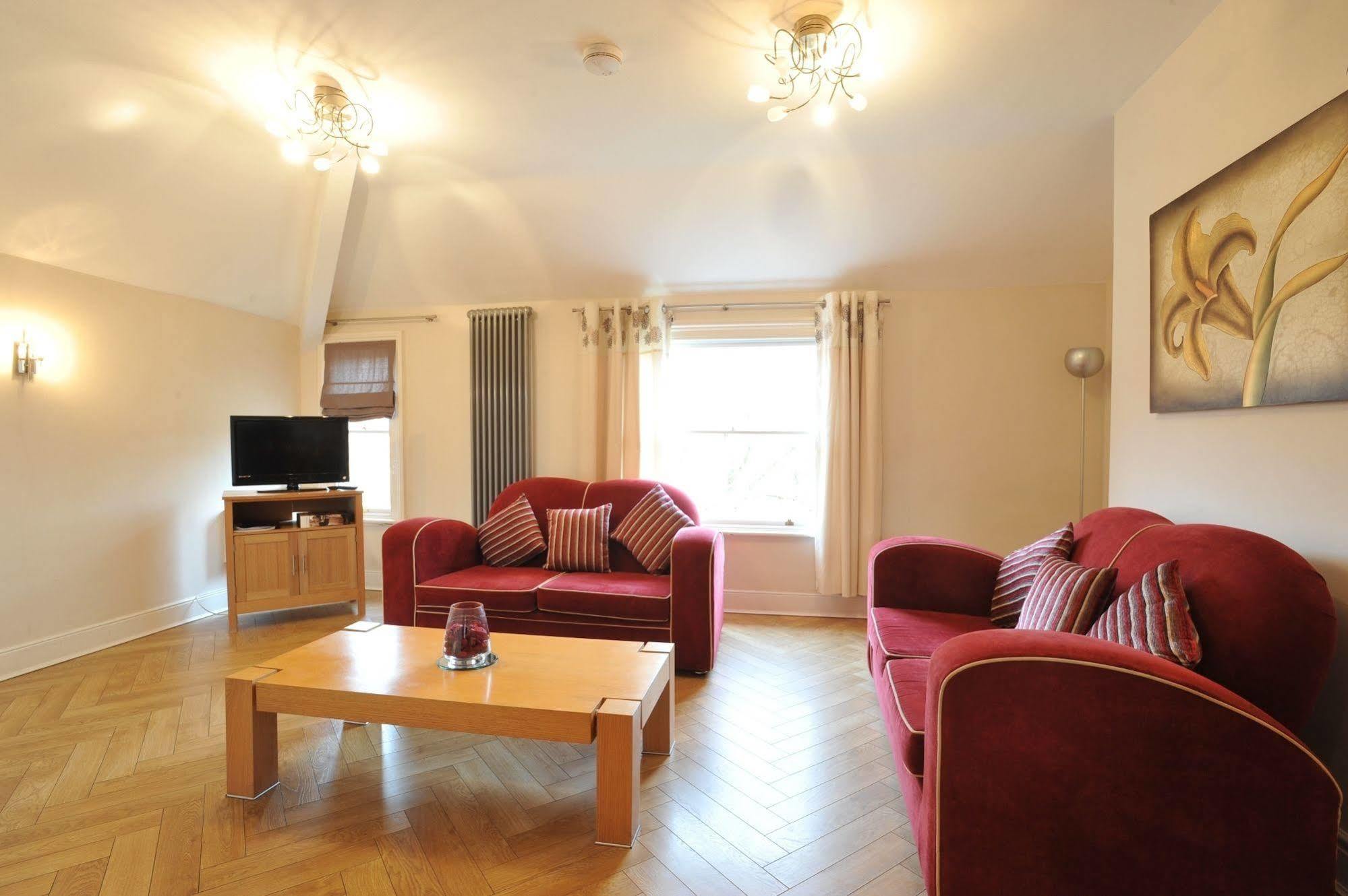 Chester Apartments Ngoại thất bức ảnh