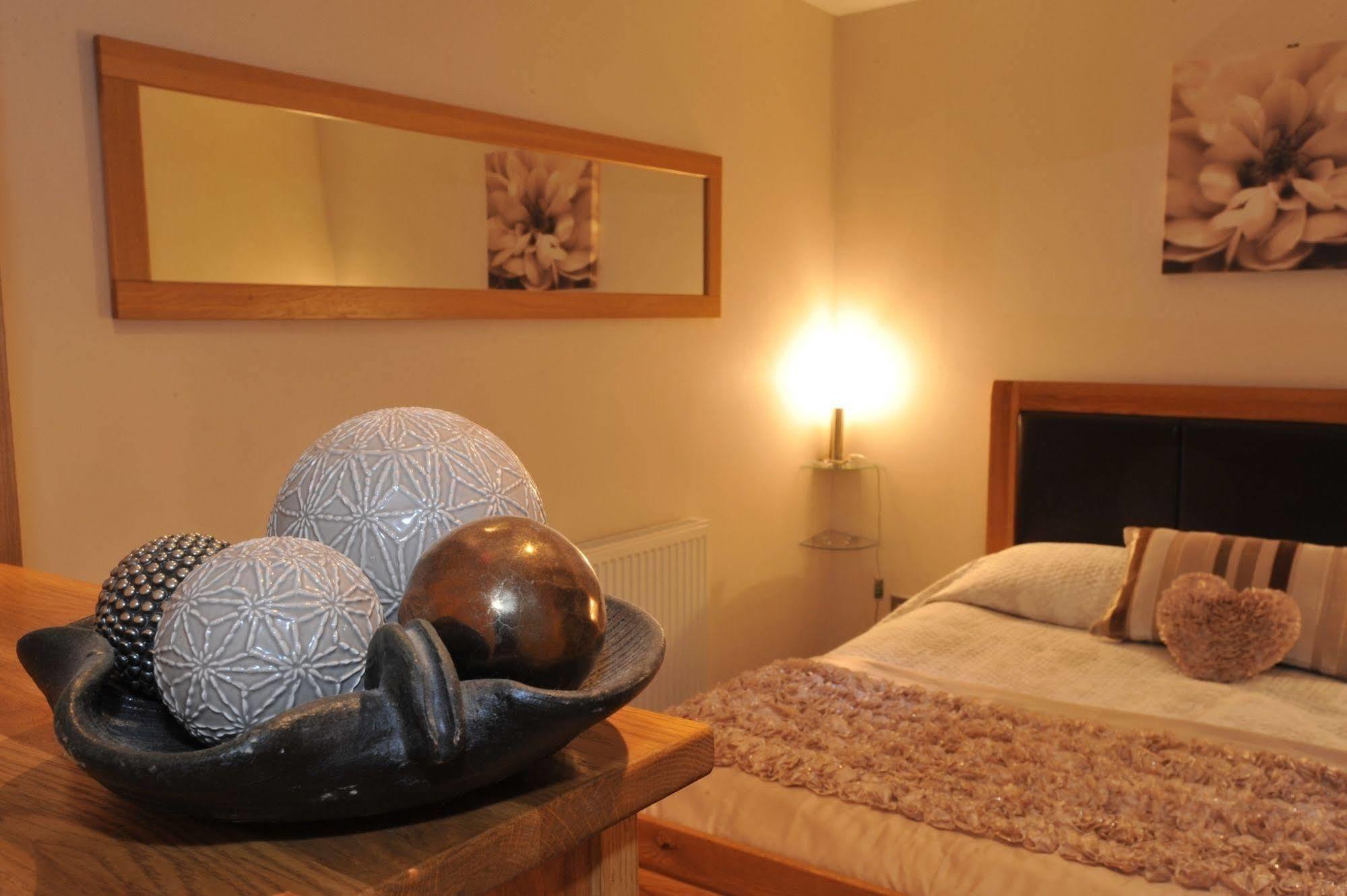 Chester Apartments Ngoại thất bức ảnh